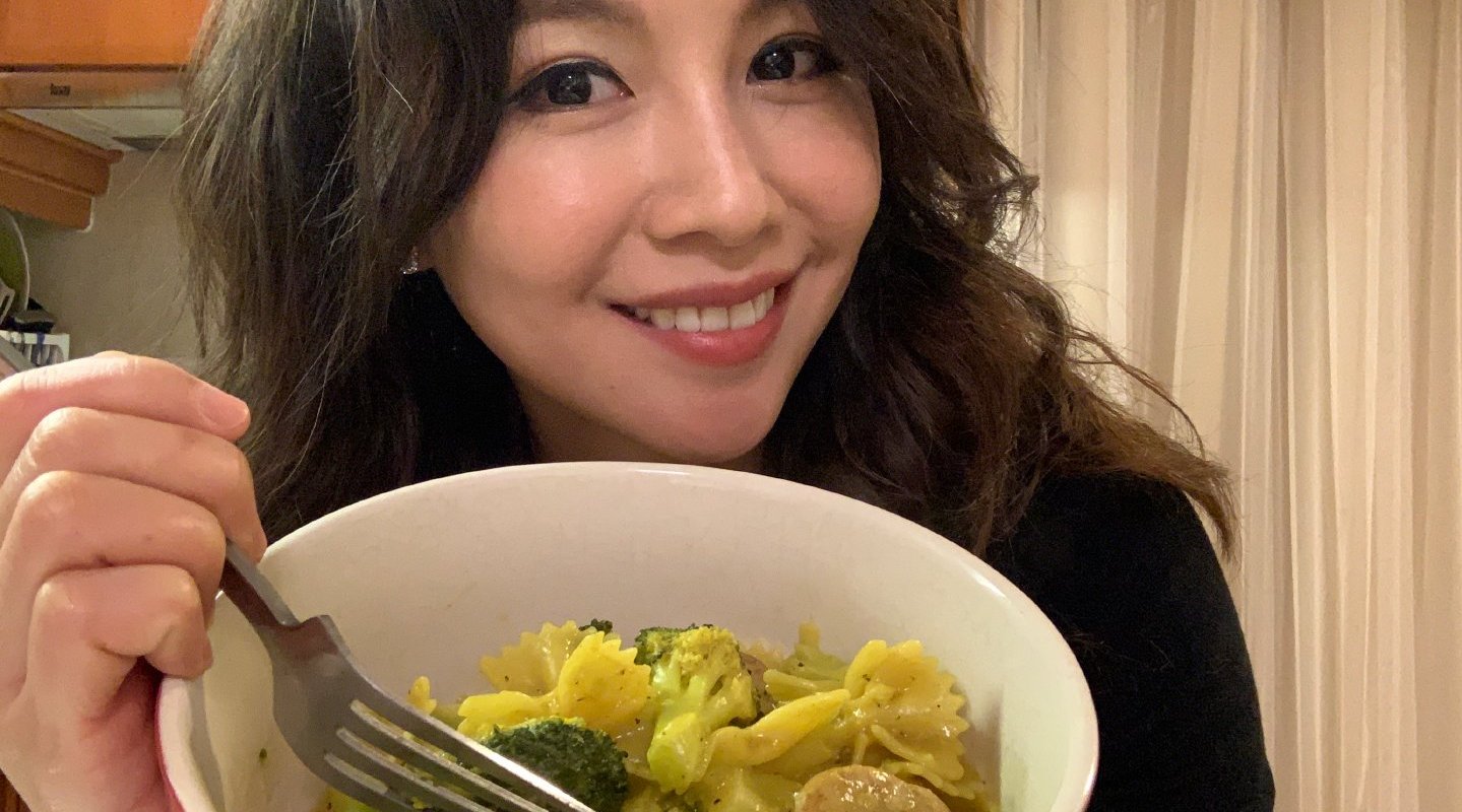 姜黄西兰花肉肠意粉